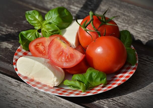 Ensalada Caprese della mia casa